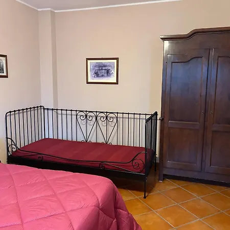 Guest house La Vecchia Cantina Stradella